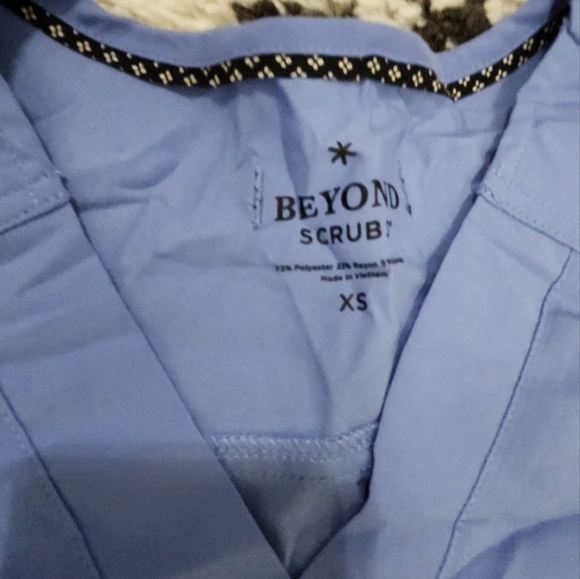 Beyond Scrubs set - Picture 2 of 6